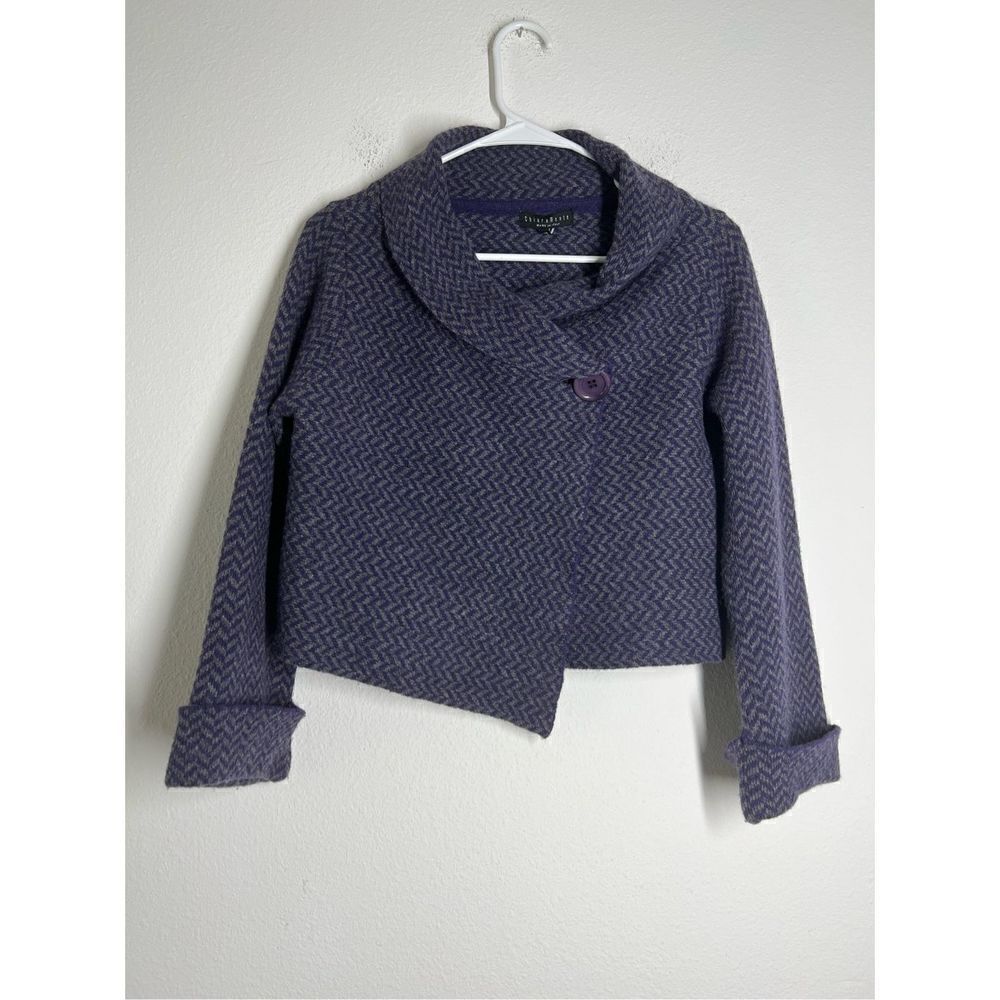 Chiara Mente Medium Wool blend Cropped Sweater gray black herringbone Cowl neck